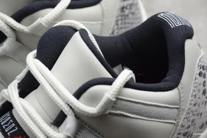 Rep MAX Light Jordan SE Air Bone Low CD6846-002 Snake 11 0624